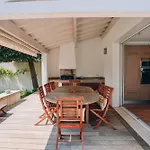 Des Terroirs 빌라 라쿠르드쉬르메르